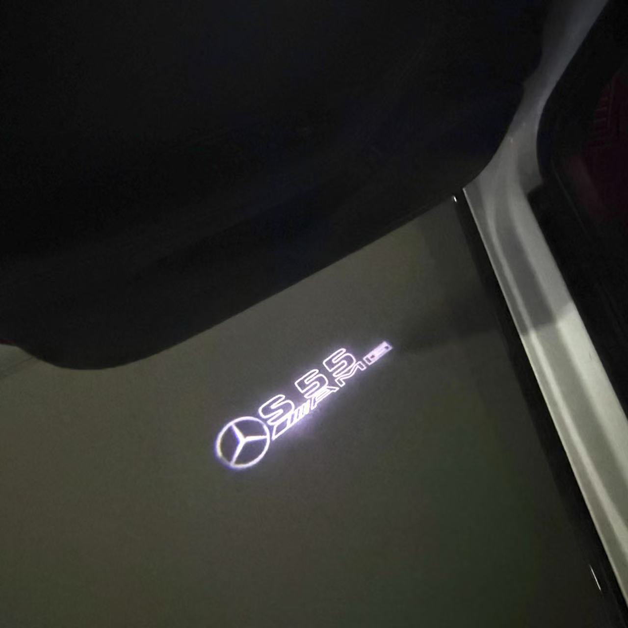 MERCEDES BENZ S 55 AMG LOGO PROJECTOR LIGHTS (quantity 1 = 1 sets/2 door lights)Nr.03f05