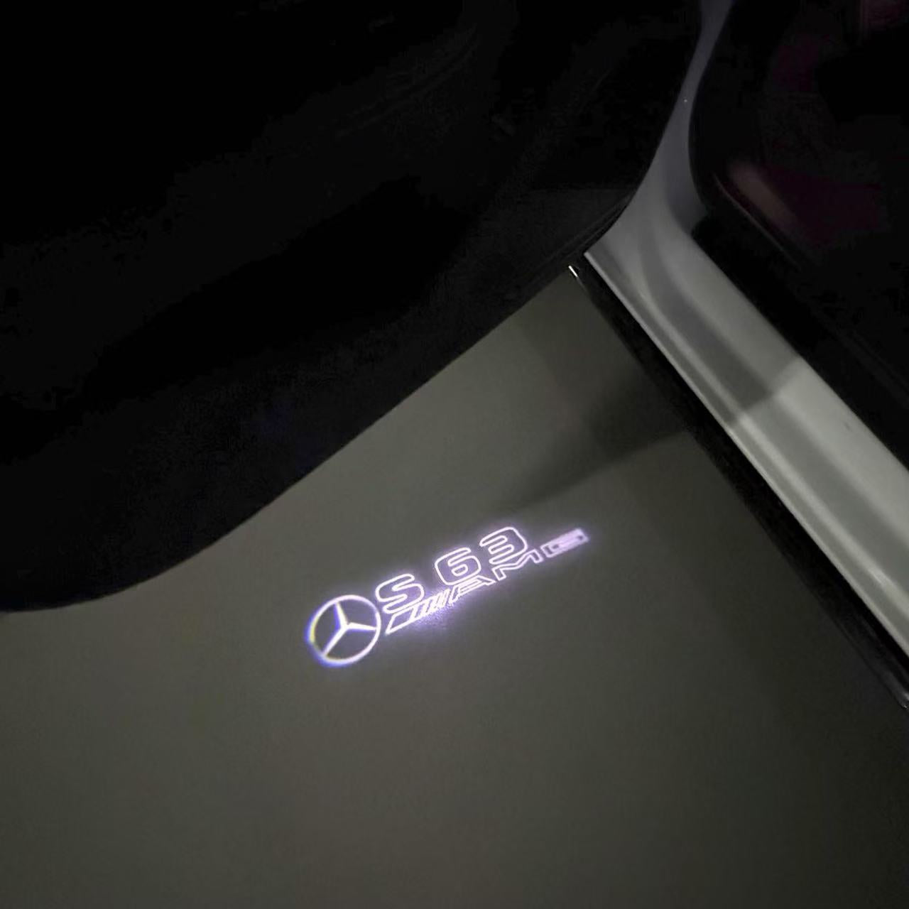 MERCEDES BENZ S 63 AMG LOGO PROJECTOR LIGHTS (quantity 1 = 1 sets/2 door lights)Nr.03f010