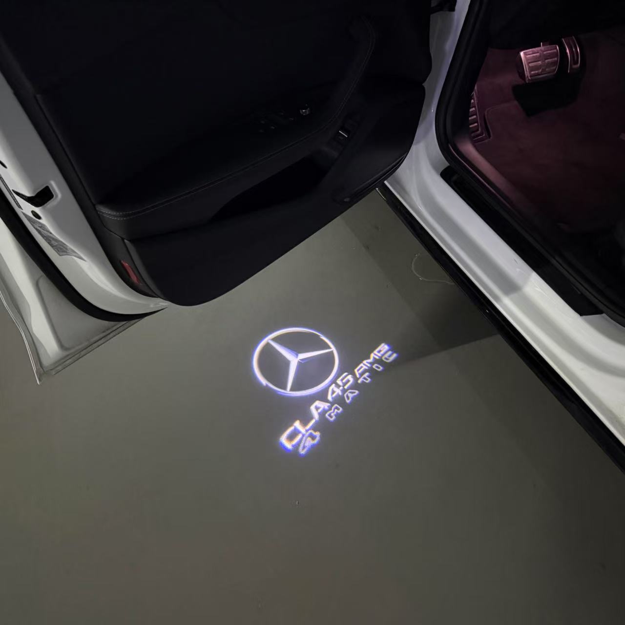 MERCEDES BENZ CLA 45 AMG LOGO PROJECTOT LIGHTS (quantity 1 = 1 sets/2 door lights)Nr.03f09