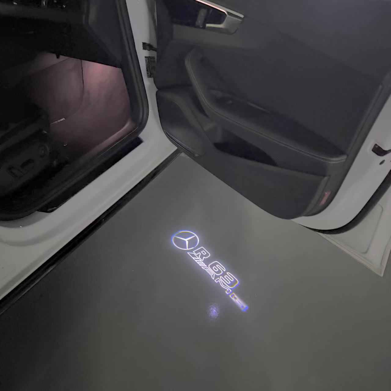 MERCEDES BENZ R 63 AMG LOGO PROJECTOR LIGHTS (quantity 1 = 1 sets/2 door lights)Nr.03f025