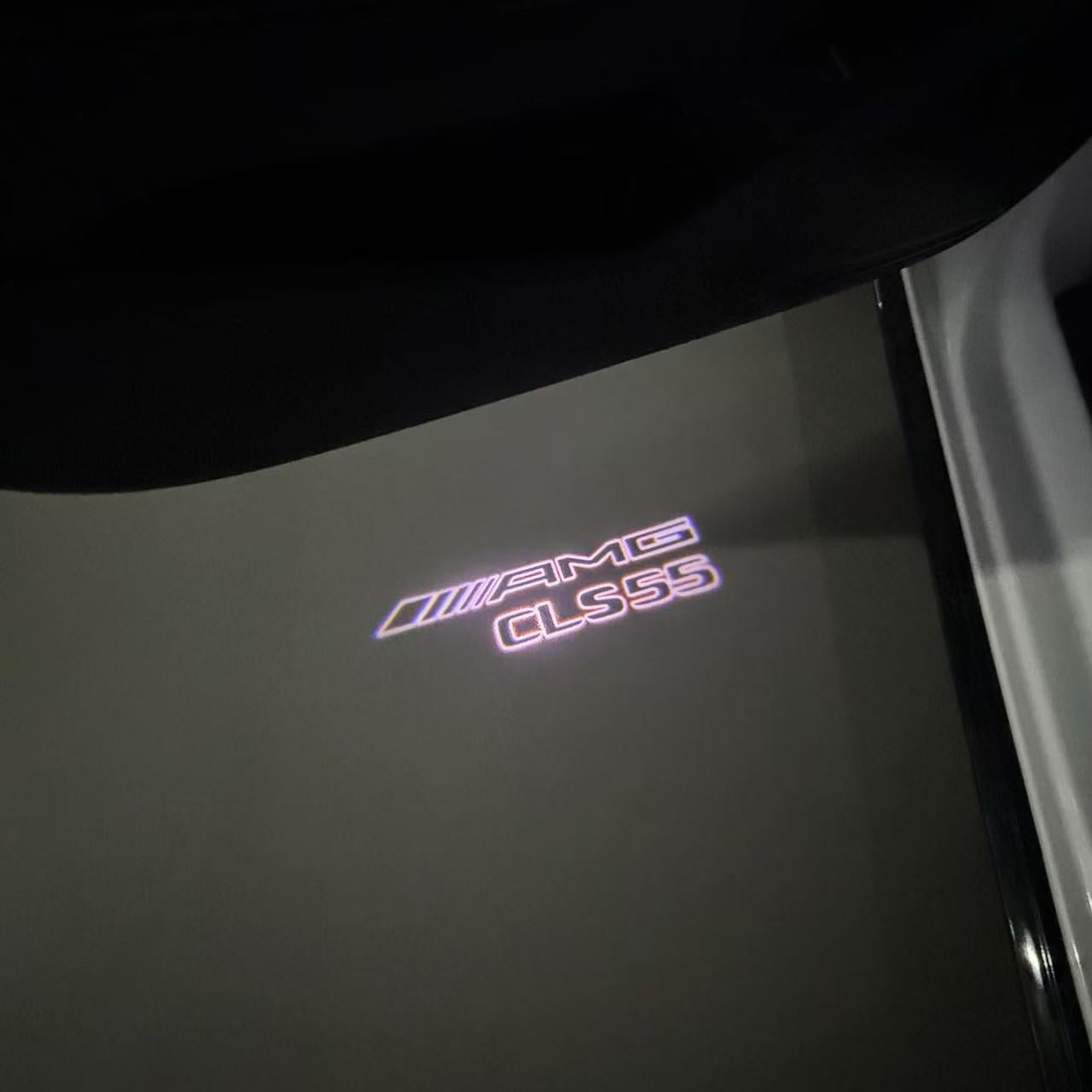 MERCEDES BENZ CLS 55 AMG LOGO PROJECTOT LIGHTS (quantity 1 = 1 sets/2 door lights)Nr.03f011