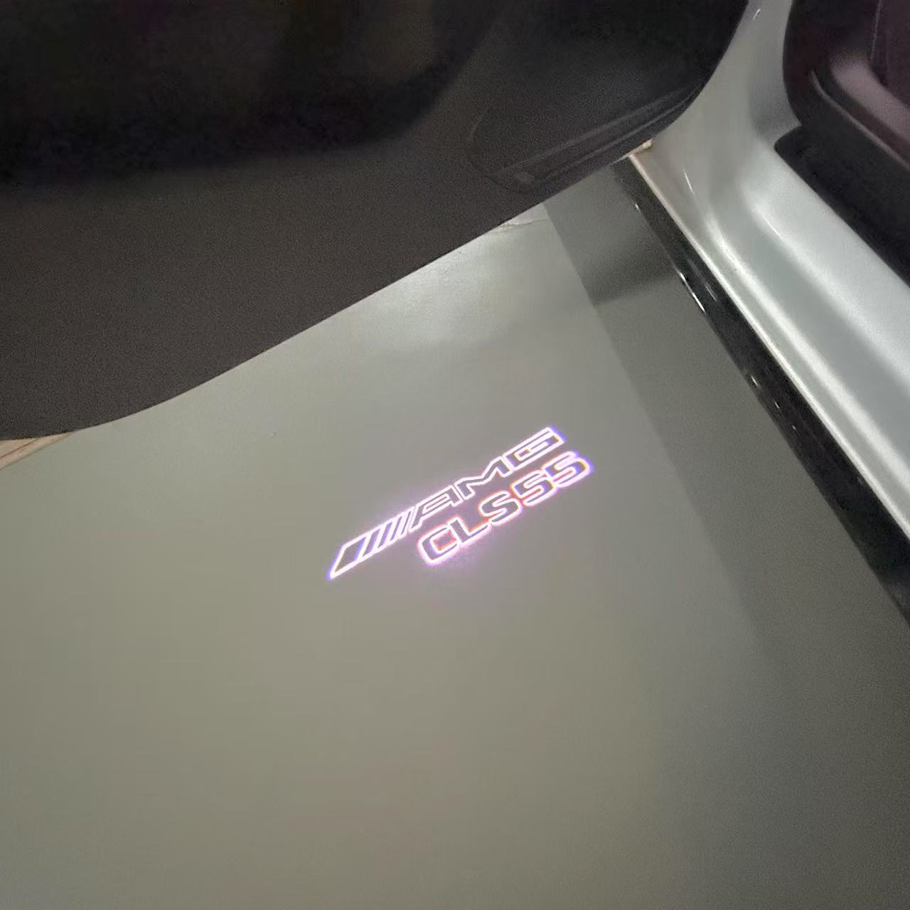 MERCEDES BENZ CLS 55 AMG LOGO PROJECTOT LIGHTS (quantity 1 = 1 sets/2 door lights)Nr.03f011