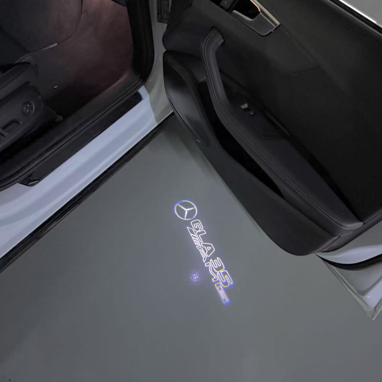 MERCEDES BENZ GLA35 AMG LOGO PROJECTOR LIGHTS (quantity 1 = 1 sets/2 door lights)Nr.03f05