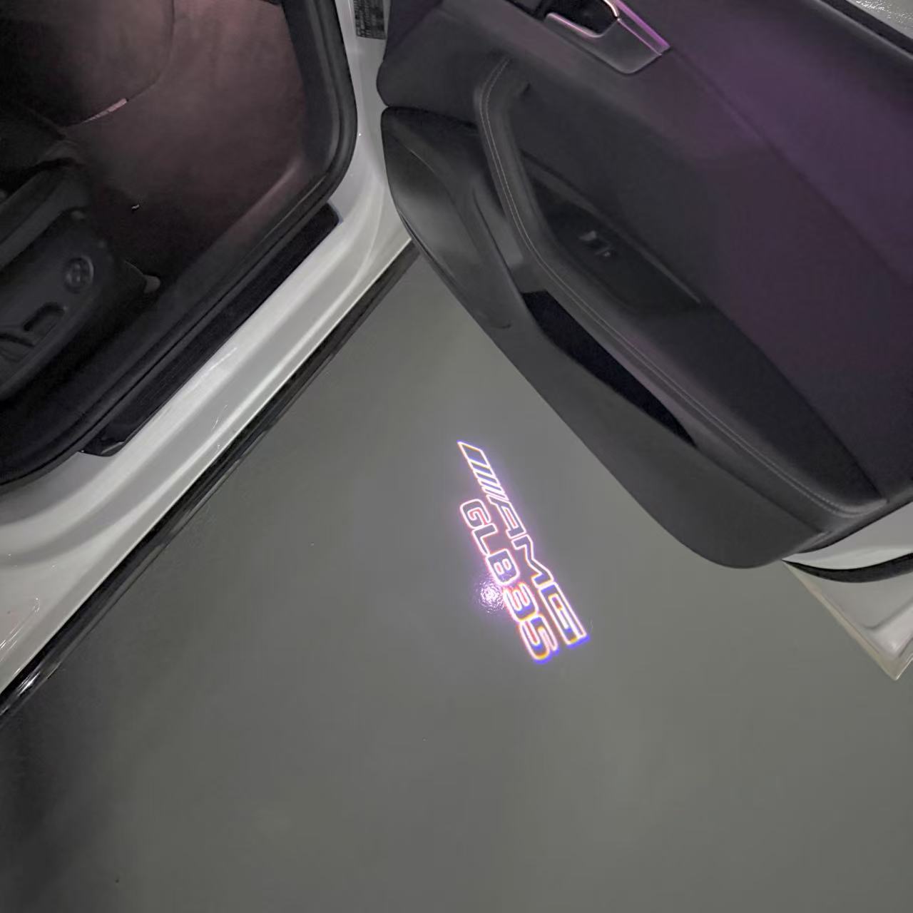 MERCEDES BENZ GLB 35 AMG LOGO PROJECTOR LIGHTS (quantity 1 = 1 sets/2 door lights)Nr.03f027