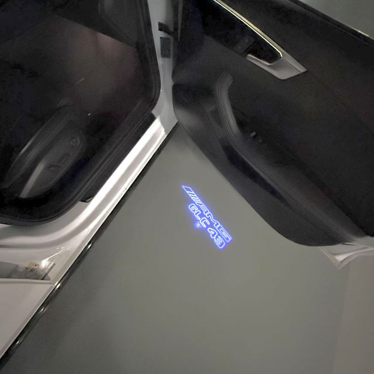 MERCEDES BENZ GLC 43 AMG LOGO PROJECTOR LIGHTS (quantity 1 = 1 sets/2 door lights)Nr.03f029