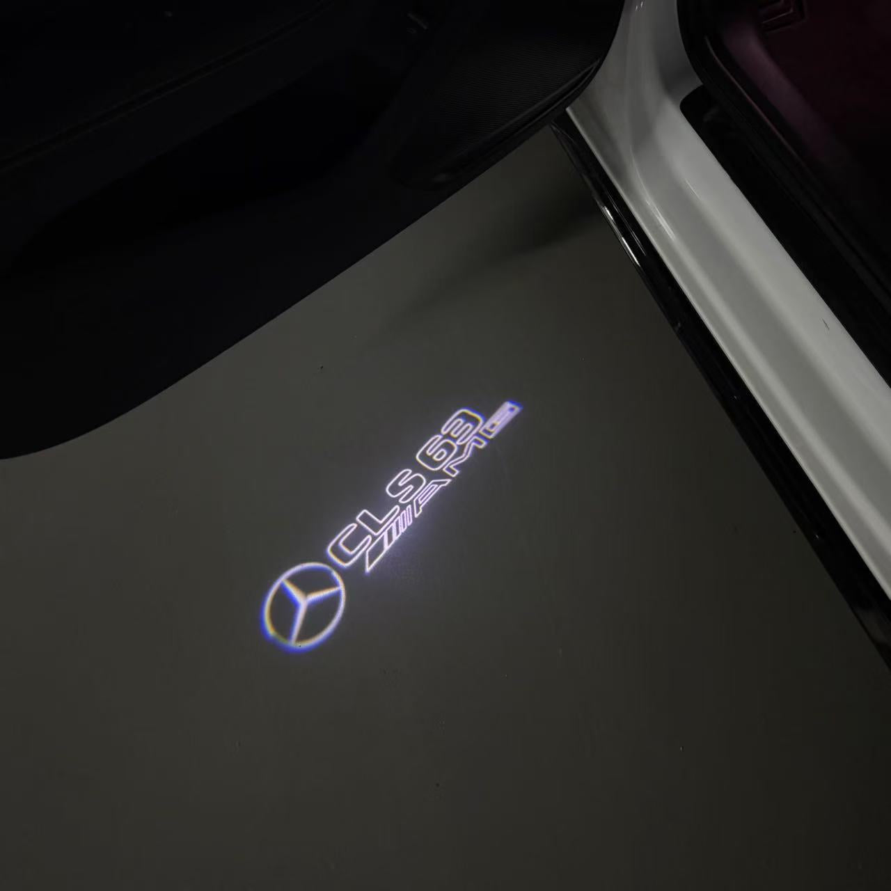 MERCEDES BENZ CLS 63 AMG LOGO PROJECTOT LIGHTS (quantity 1 = 1 sets/2 door lights)Nr.03f015