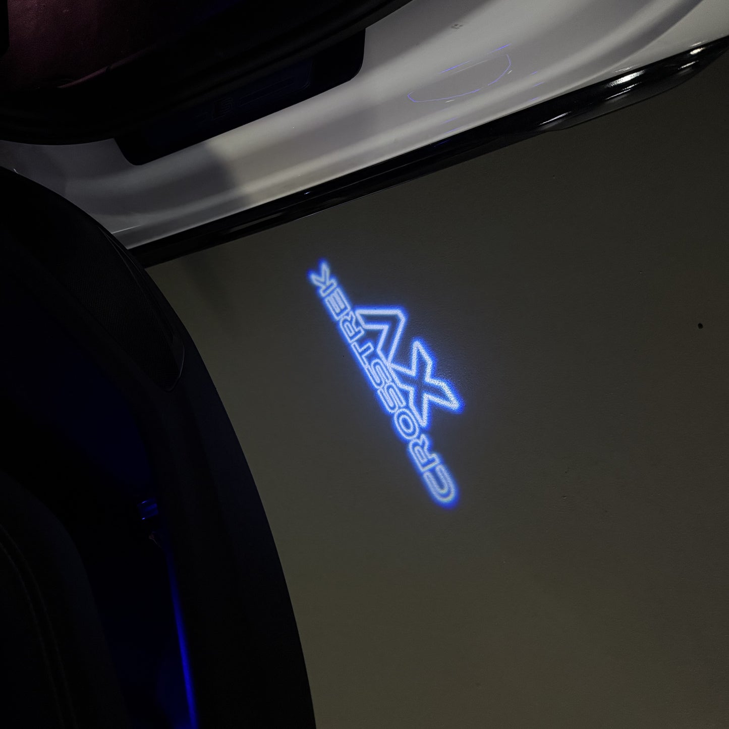 SUBARU CROSSTREK LOGO PROJECROTR LIGHTS (quantity 1 = 1 sets/2 door lights) Nr.03A43