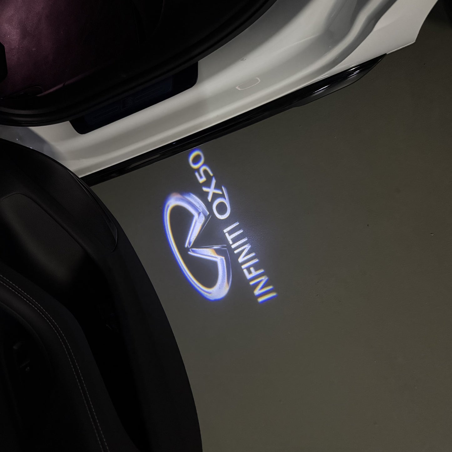 INFINITI QX50 LOGO PROJECROTR LIGHTS (quantity 1 = 1 sets/2 door lights)Nr.74A16