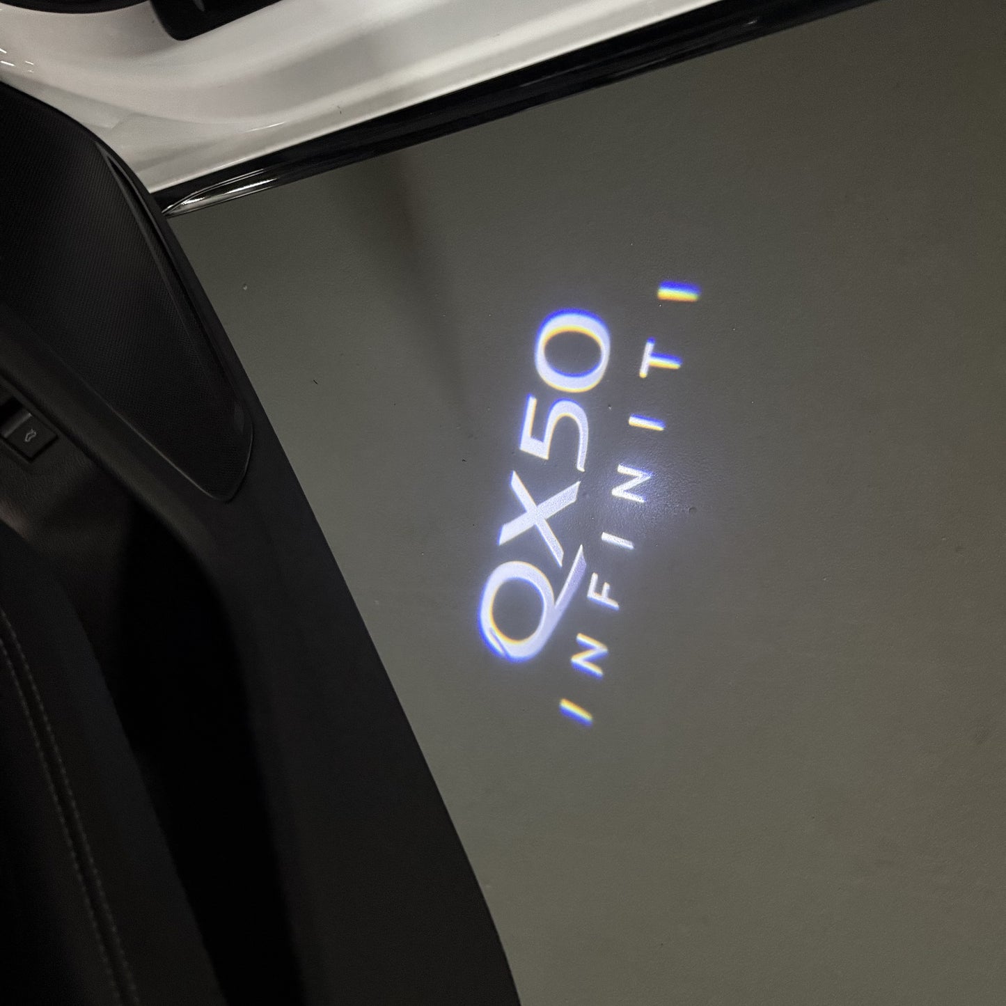 INFINITI QX50 LOGO PROJECROTR LIGHTS (quantity 1 = 1 sets/2 door lights)Nr.74A19