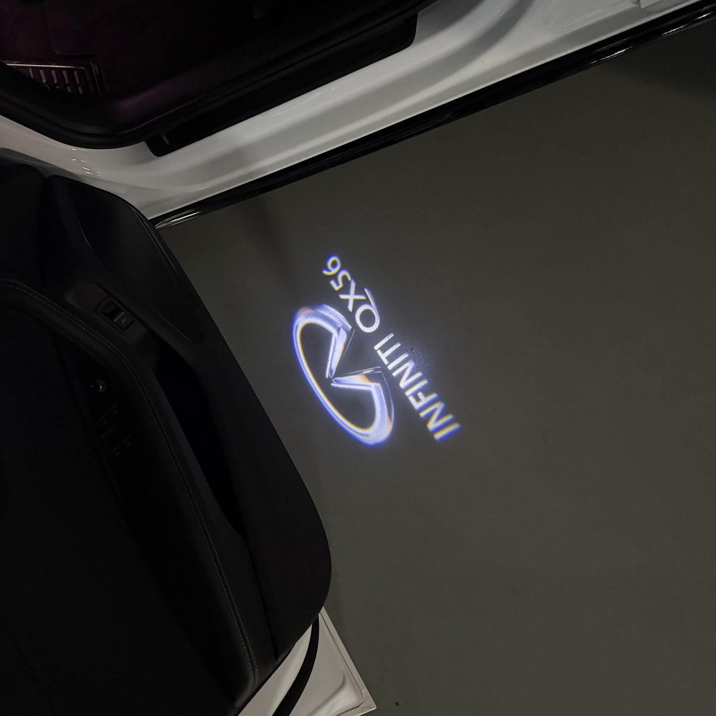 INFINITI QX56 LOGO PROJECROTR LIGHTS (quantity 1 = 1 sets/2 door lights)Nr.74A9