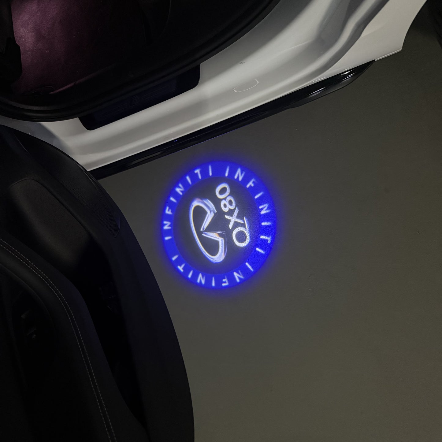 INFINITI QX80 LOGO PROJECROTR LIGHTS (quantity 1 = 1 sets/2 door lights)Nr.74A5