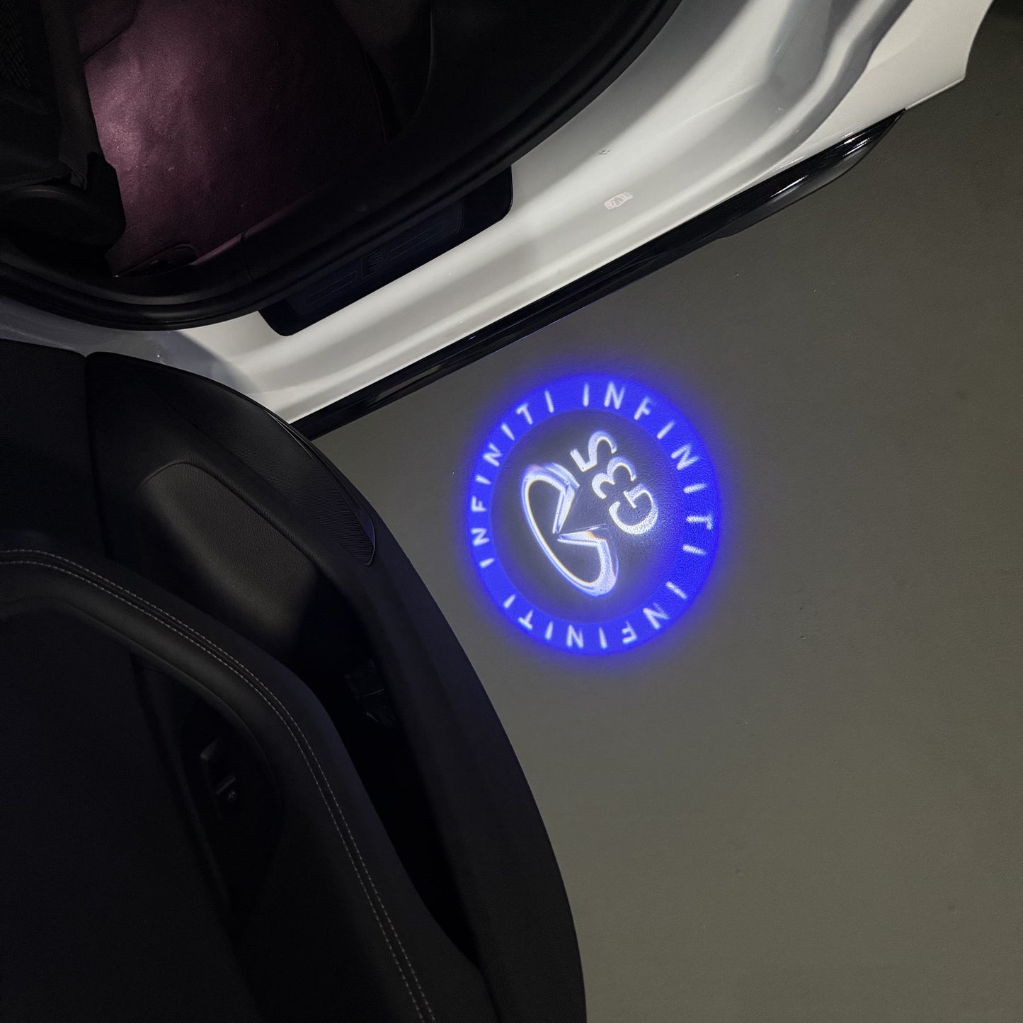 INFINITI G35 LOGO PROJECROTR LIGHTS (quantity 1 = 1 sets/2 door lights)Nr.74A58