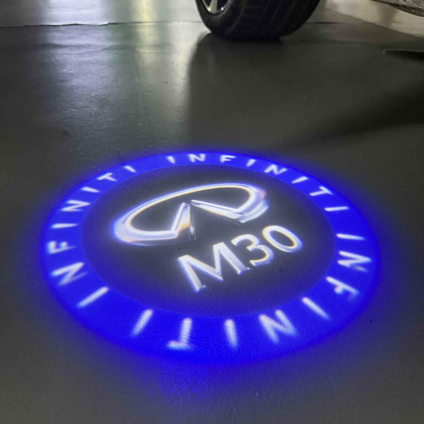 INFINITI M30 LOGO PROJECROTR LIGHTS (quantity 1 = 1 sets/2 door lights)Nr.74A96