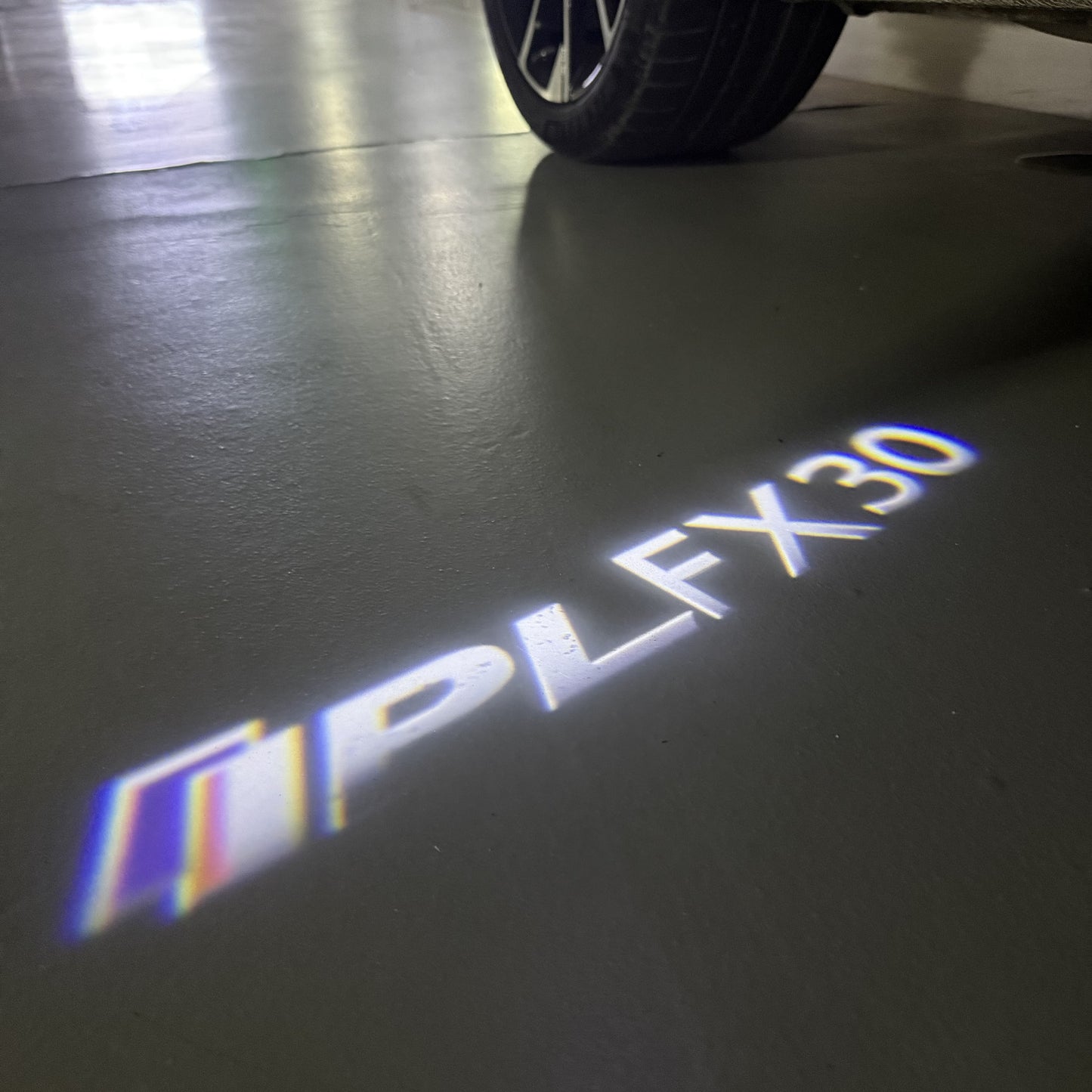 INFINITI FX30 LOGO PROJECROTR LIGHTS (quantity 1 = 1 sets/2 door lights)Nr.74A81