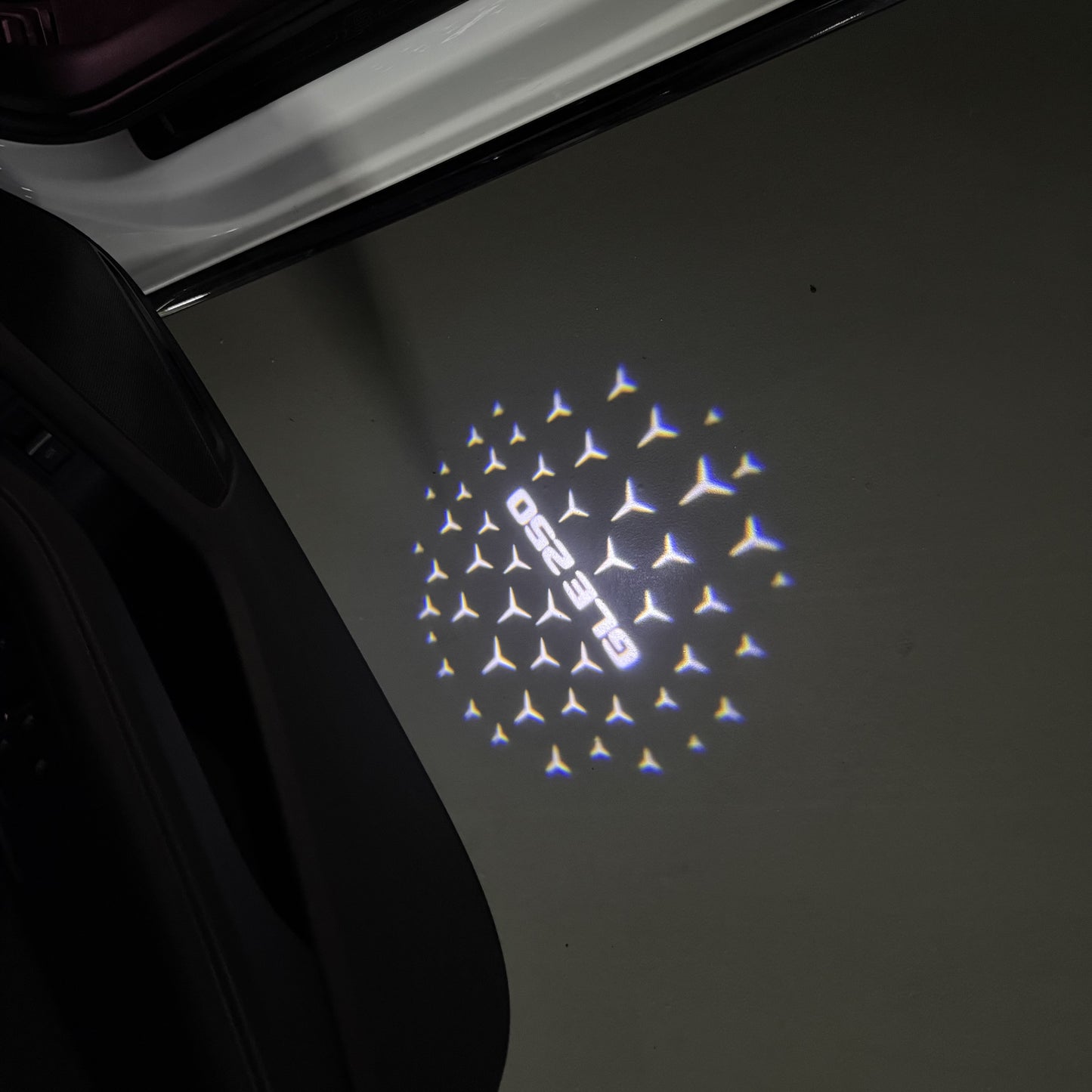 MERCEDES BENZ GLE 250 LOGO PROJECTOR LIGHTS (quantity 1 = 1 sets/2 door lights)Nr.03f043