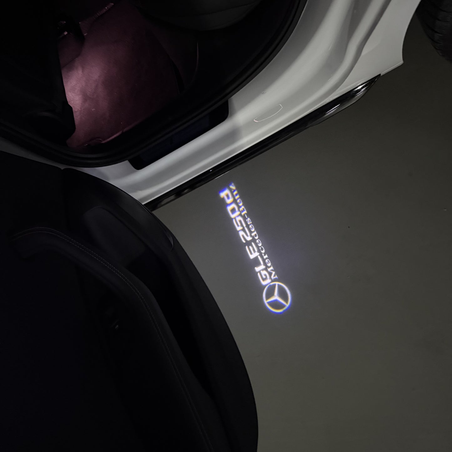MERCEDES BENZ GLE 250d LOGO PROJECTOR LIGHTS (quantity 1 = 1 sets/2 door lights)Nr.03f042