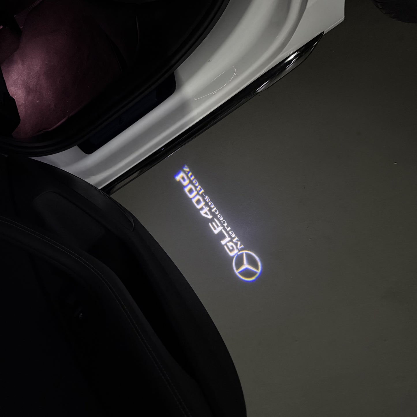 MERCEDES BENZ GLE 400d LOGO PROJECTOR LIGHTS (quantity 1 = 1 sets/2 door lights)Nr.03f049