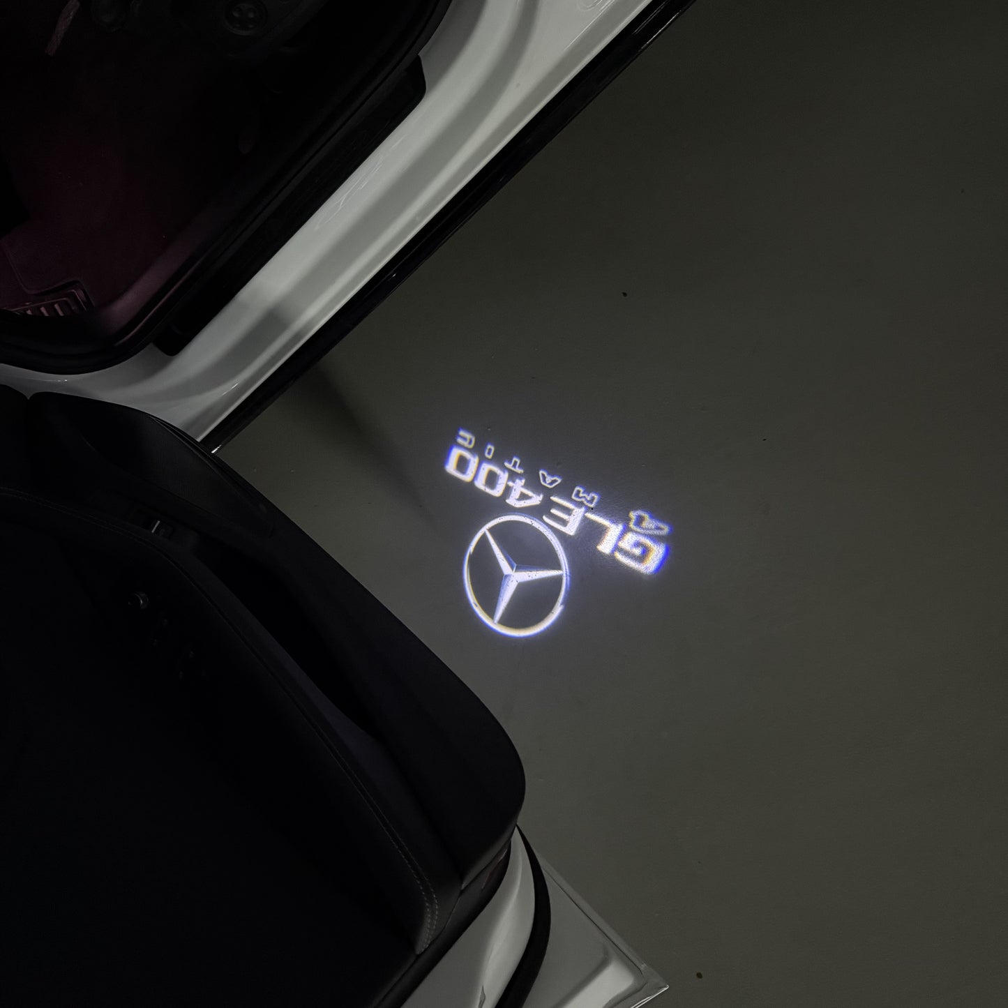 MERCEDES BENZ GLE 400 LOGO PROJECTOR LIGHTS (quantity 1 = 1 sets/2 door lights)Nr.03f047