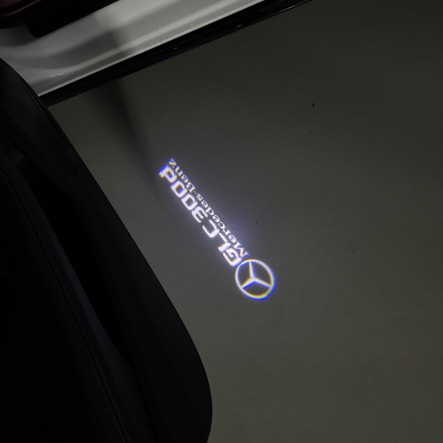 MERCEDES BENZ GLC 300d LOGO PROJECTOR LIGHTS (quantity 1 = 1 sets/2 door lights)Nr.03f046