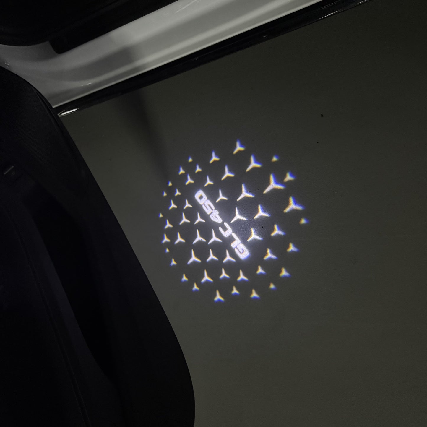 MERCEDES BENZ GLC 450 LOGO PROJECTOR LIGHTS (quantity 1 = 1 sets/2 door lights)Nr.03f054