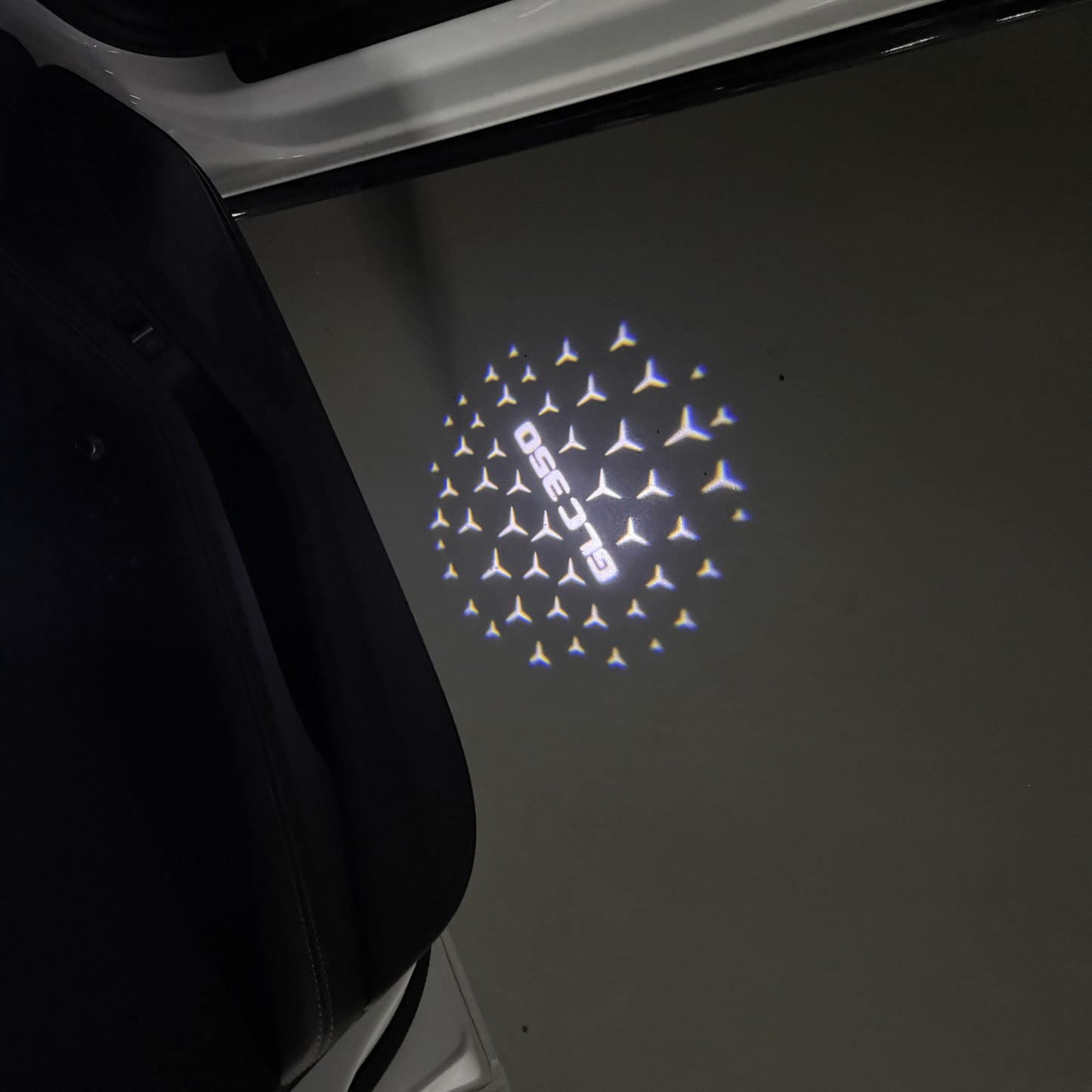 MERCEDES BENZ GLC 350 LOGO PROJECTOR LIGHTS (quantity 1 = 1 sets/2 door lights)Nr.03f048