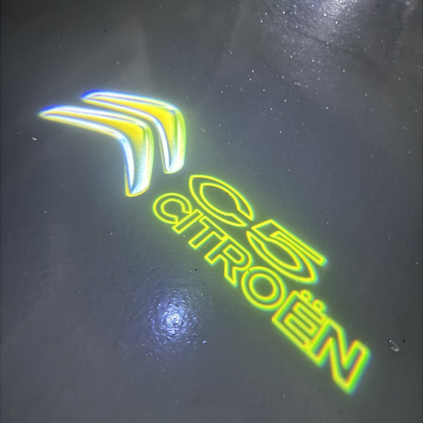 CITROËN C5 LOGO PROJECTOT LIGHTS (quantity 1 = 1 sets/2 door lights) Nr.6024q0t0156