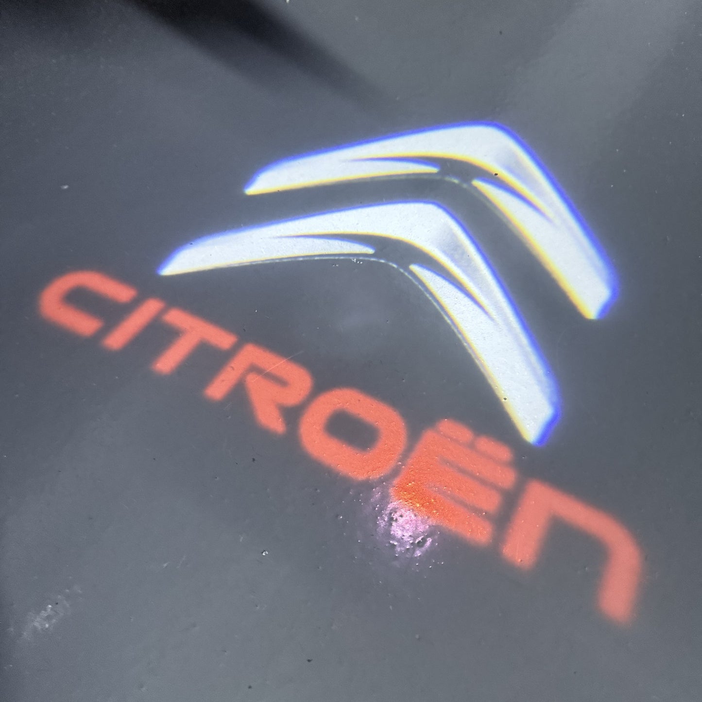CITROËN Original LOGO PROJECTOT LIGHTS (quantity 1 = 1 sets/2 door lights) Nr.6024q0t0154