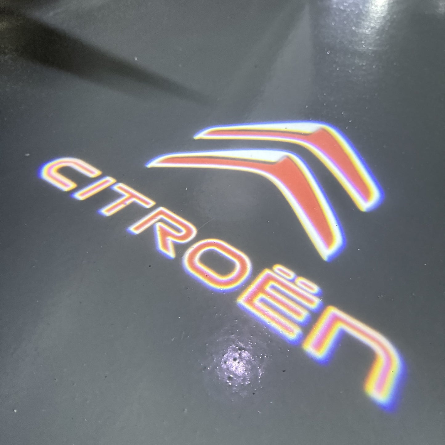 CITROËN Original LOGO PROJECTOT LIGHTS (quantity 1 = 1 sets/2 door lights) Nr.6024q0t0123