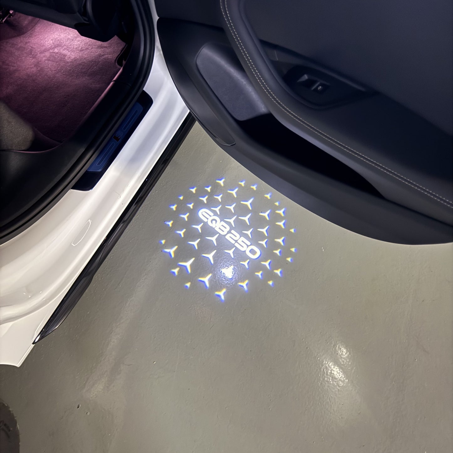 MERCEDES BENZ EQB 250 LOGO PROJECTOR LIGHTS (quantity 1 = 1 sets/2 door lights)Nr.03f012