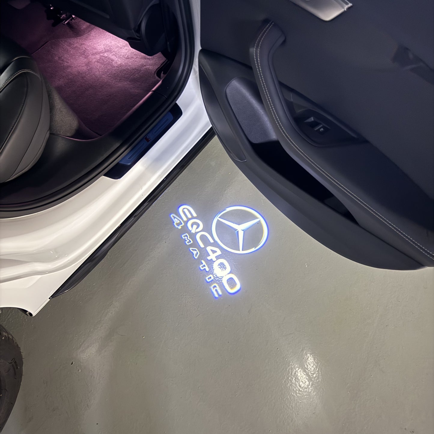MERCEDES BENZ EQC 400 LOGO PROJECTOR LIGHTS (quantity 1 = 1 sets/2 door lights)Nr.03f09