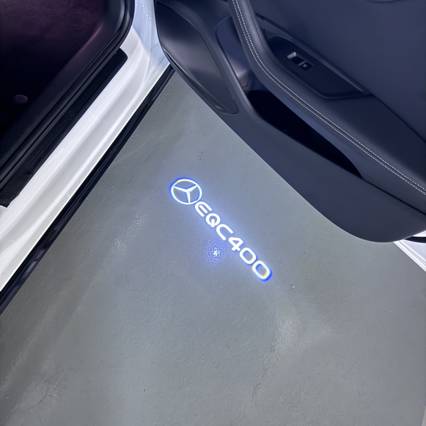 MERCEDES BENZ EQC 400 LOGO PROJECTOR LIGHTS (quantity 1 = 1 sets/2 door lights)Nr.03f010