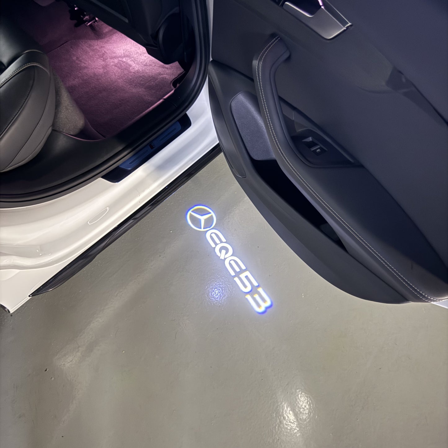 MERCEDES BENZ EQE 53 LOGO PROJECTOR LIGHTS (quantity 1 = 1 sets/2 door lights)Nr.03f012
