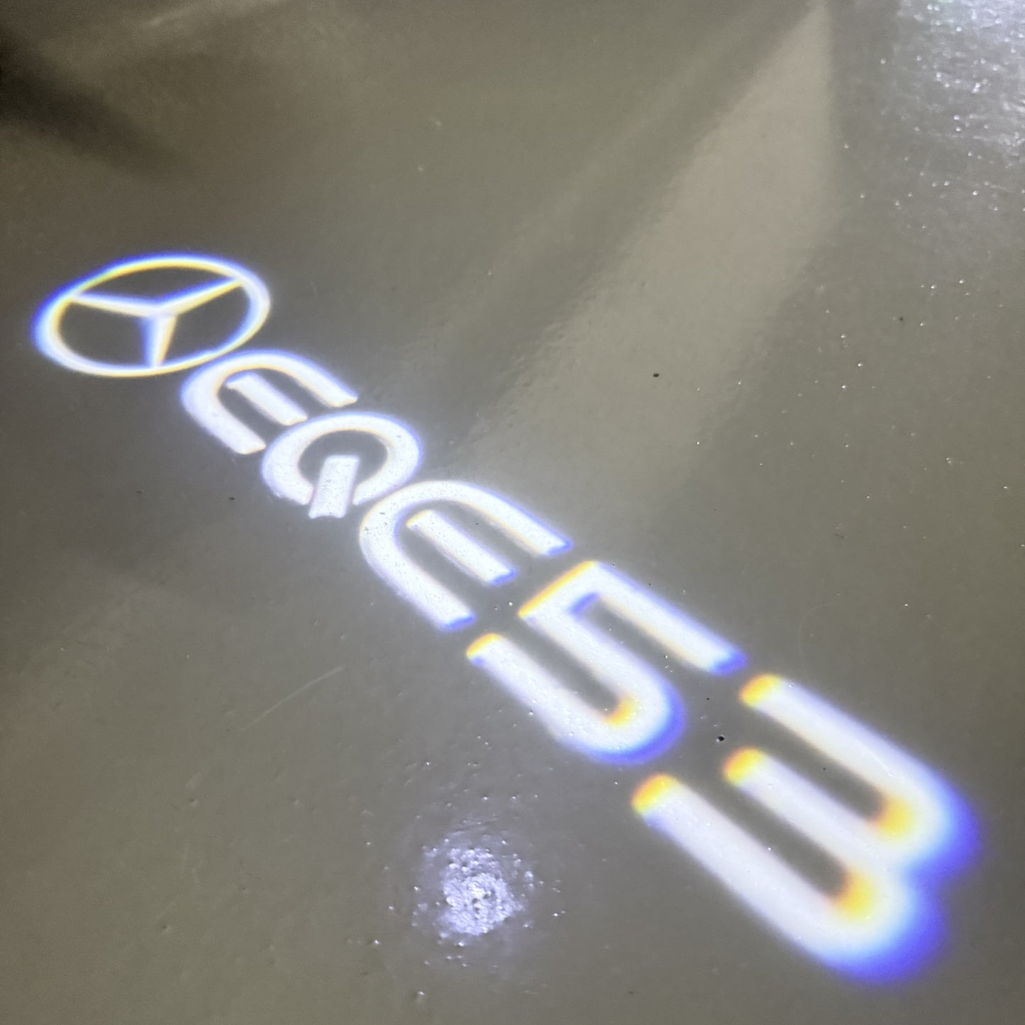 MERCEDES BENZ EQE 53 LOGO PROJECTOR LIGHTS (quantity 1 = 1 sets/2 door lights)Nr.03f012