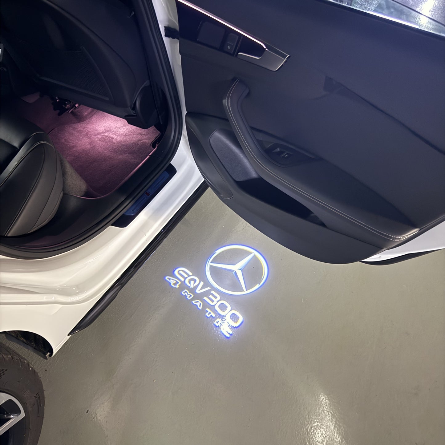 MERCEDES BENZ EQV 300 LOGO PROJECTOT LIGHTS (quantity 1 = 1 sets/2 door lights)Nr.03f020