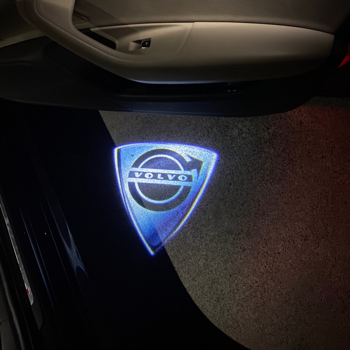 Volvo Original LOGO PROJECROTR LIGHTS Nr.07 (quantity 1 = 2 Logo Film / 2 door lights)