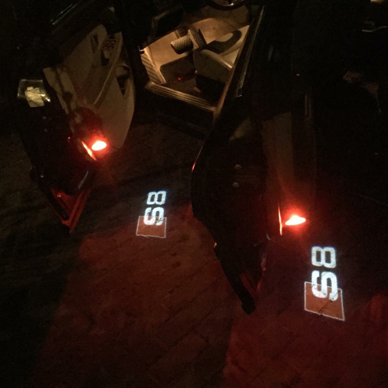 AUDI S8 LOGO PROJECTOT LIGHTS Nr.29 (quantity 1 = 2 Logo Films /2 door lights)