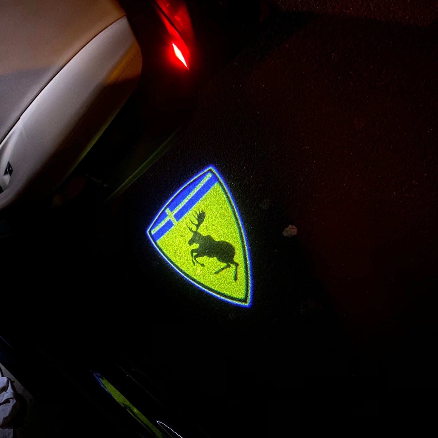 Volvo Milu deer LOGO PROJECROTR LIGHTS Nr.67 (quantity 1 = 2 Logo Film / 2 door lights)