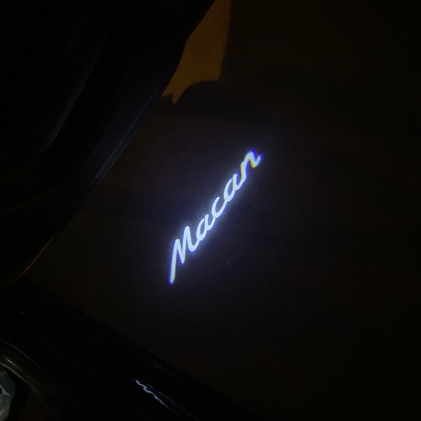 PORSCHE MACAN LOGO PROJECTOT LIGHTS Nr.88 (quantity 1 = 2 Logo Film / 2 door lights)
