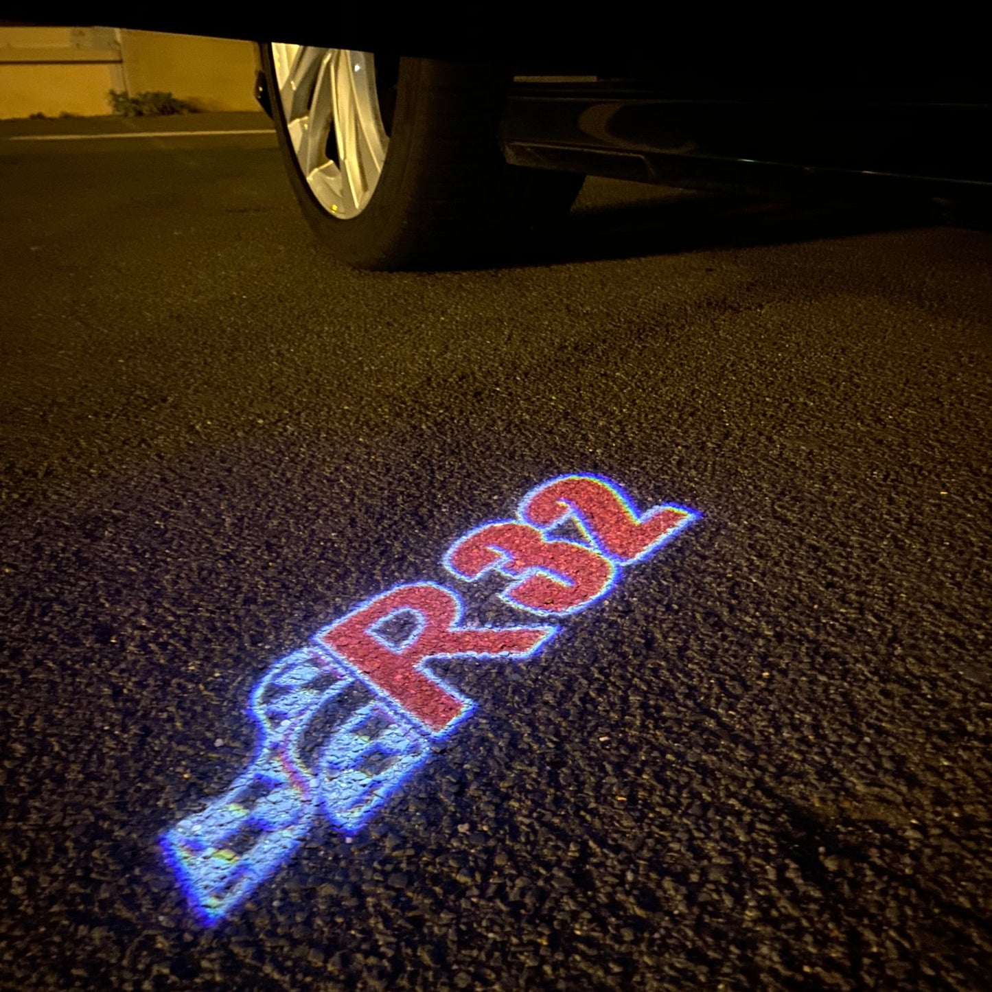 Volkswagen Door lights R32 Logo Nr. 165 ( quantity 1 = 2 logo film / 2 door lights)