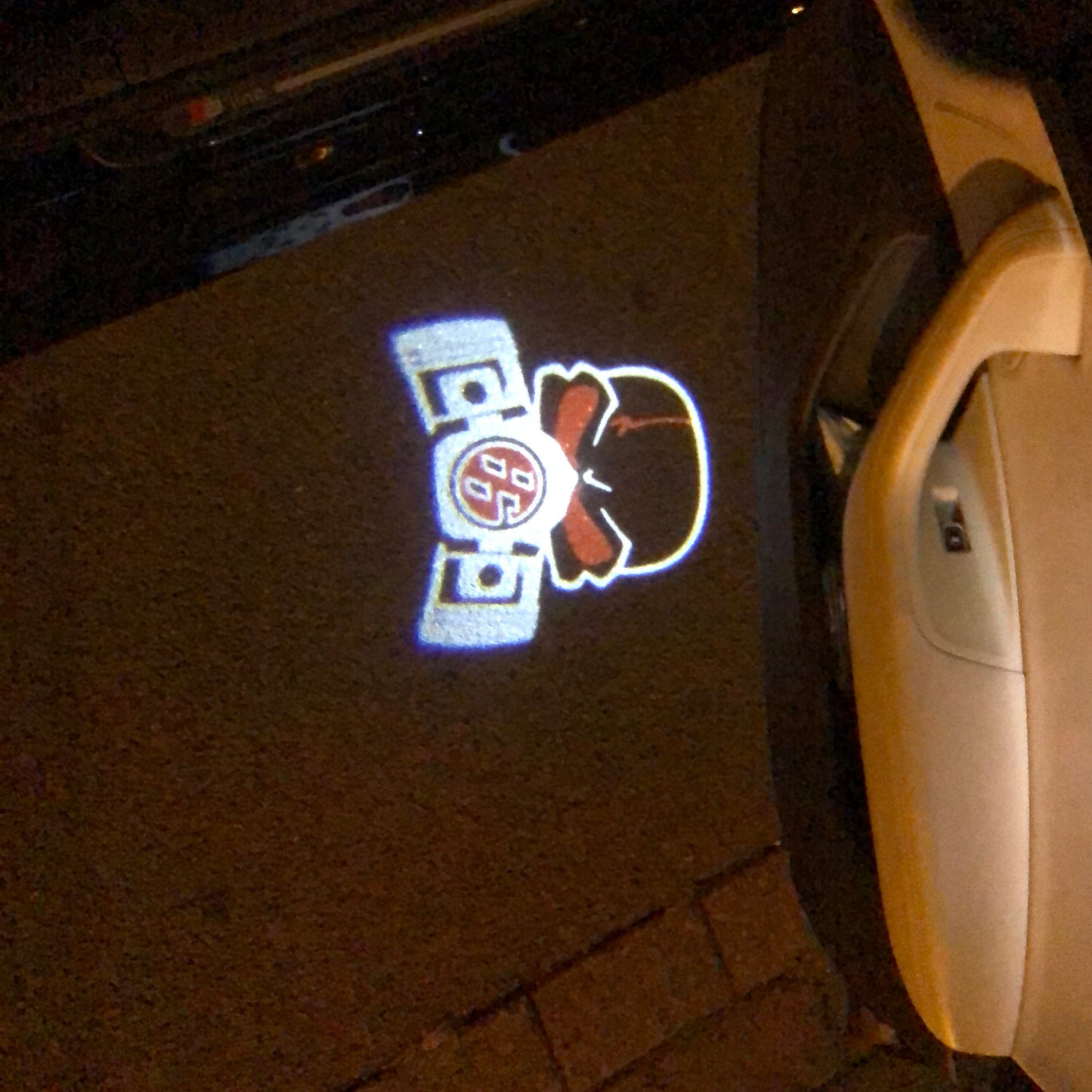 TOYOTA GT86 LOGO PROJECROTR LIGHTS Nr.01 Logo ( quantity 1 = 1 sets/2 door lights)