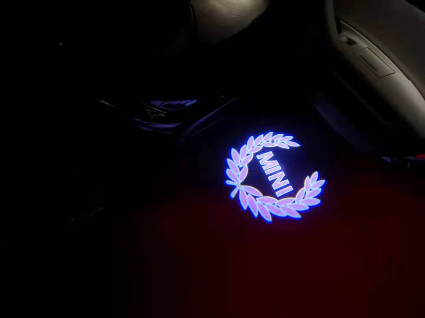MINI ORIGINAL LOGO PROJECROTR LIGHTS Nr.92 (quantity 1 = 2 Logo Film / 2 door lights)