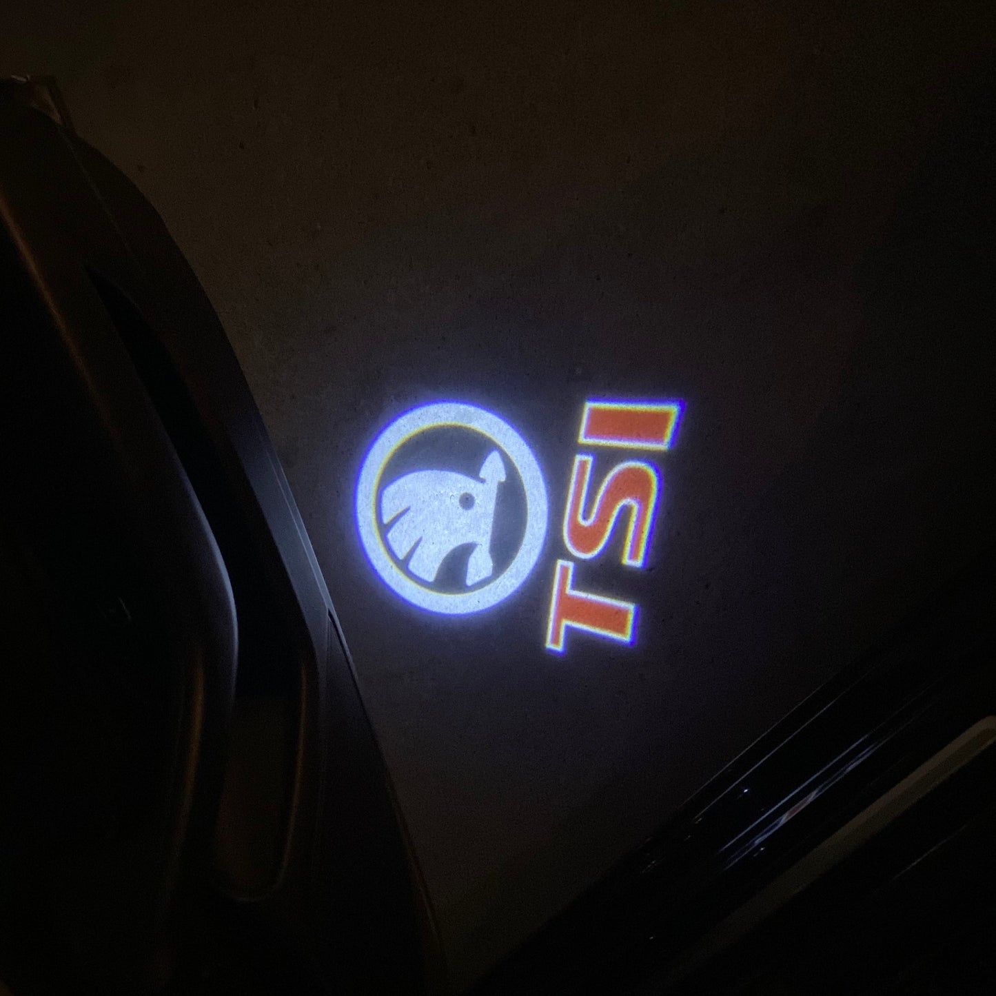 SKODA TSI LOGO PROJECTOT LIGHTS Nr.00009(quantity 1 = 2 Logo Film / 2 door lights)