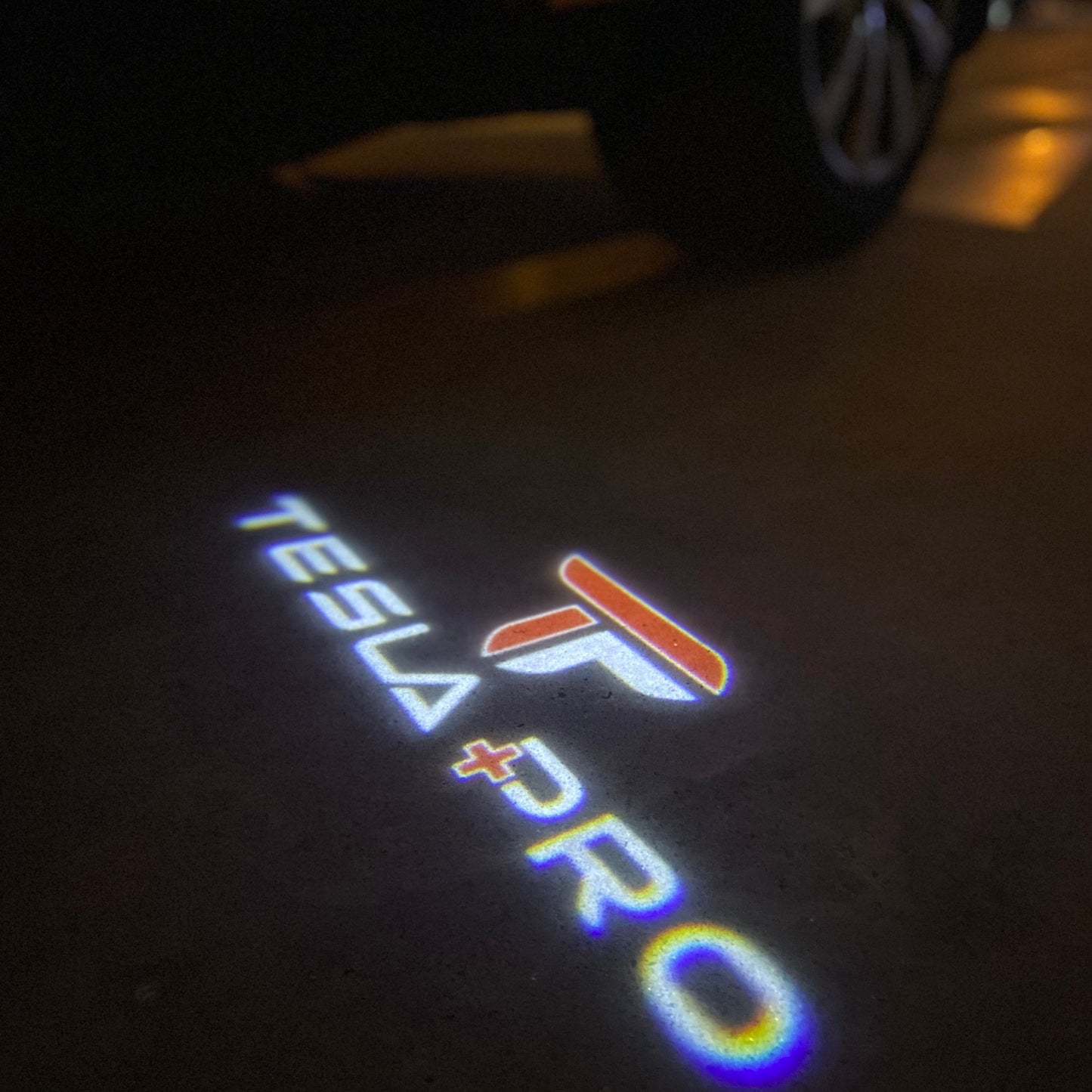 TESLA PRO LOGO PROJECROTR LIGHTS Nr.1530 (quantity 1 = 2 Logo Film / 2 door lights)