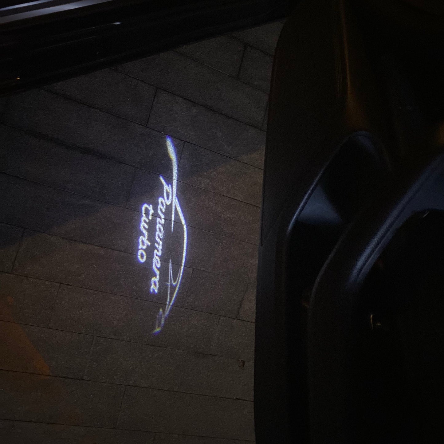 PORSCHE Panamera LOGO PROJECTOT LIGHTS Nr.84 (quantity 1 = 2 Logo Film / 2 door lights)