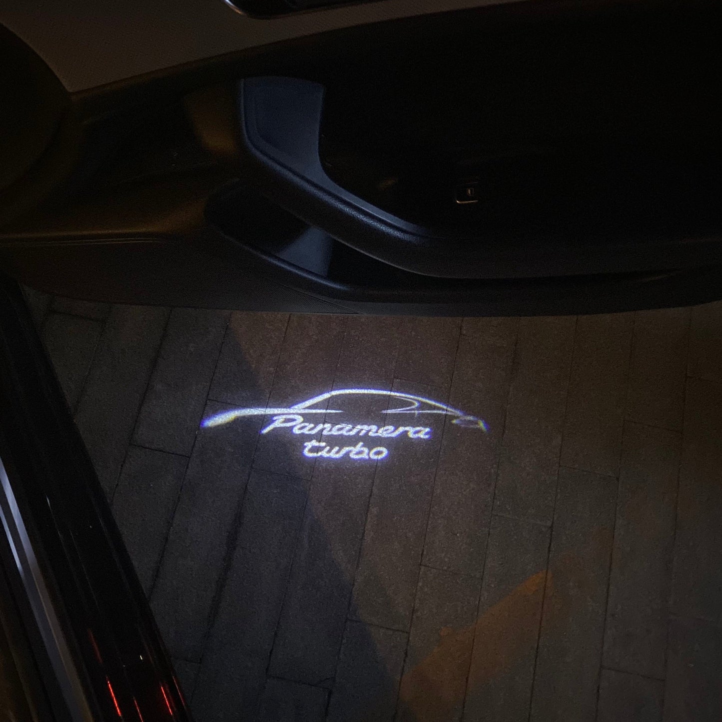 PORSCHE Panamera LOGO PROJECTOT LIGHTS Nr.84 (quantity 1 = 2 Logo Film / 2 door lights)