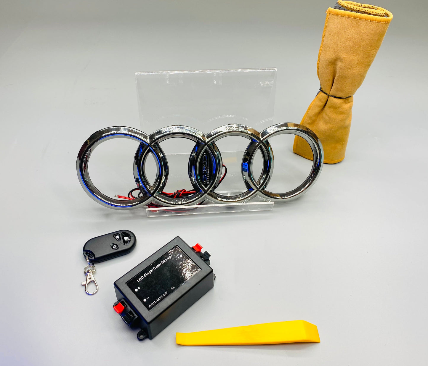 AUDI Front Grill Logo LED with dznamic indicator original color 28.8CM