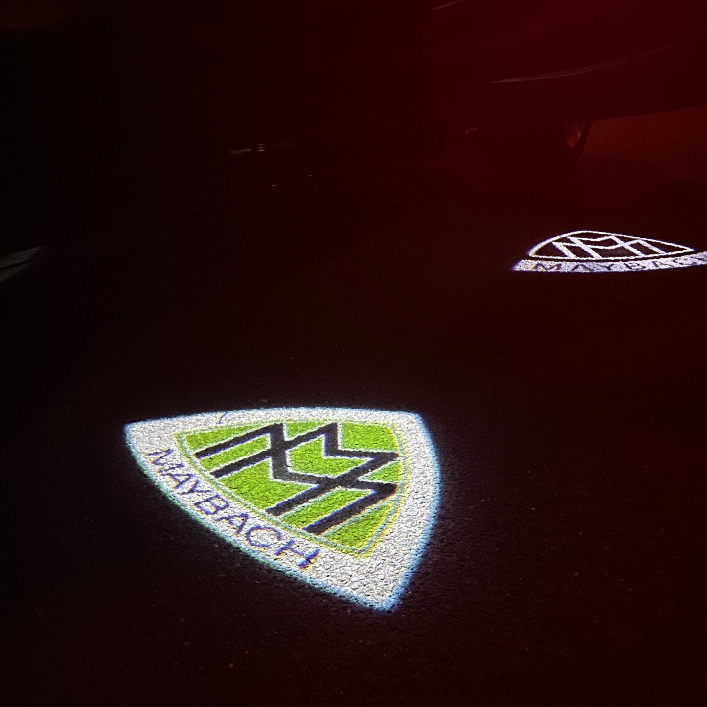 MAYBACH LOGO PROJECTOT LIGHTS Nr.1325 (quantity 1 = 2 Logo Films /2 door lights)