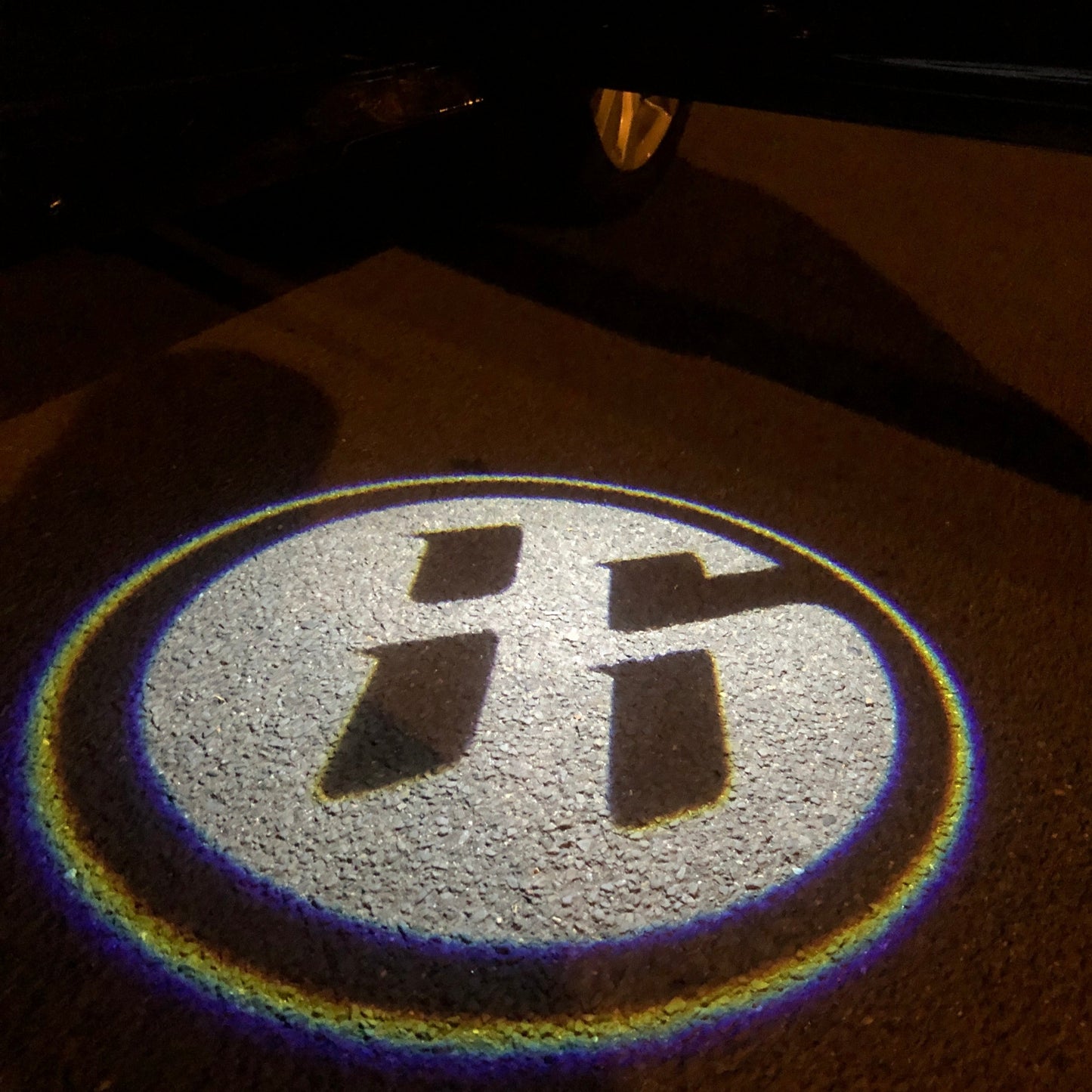 TOYOTA GT86 LOGO PROJECROTR LIGHTS Nr.10 (quantity 1 = 2 Logo Films /2 door lights)