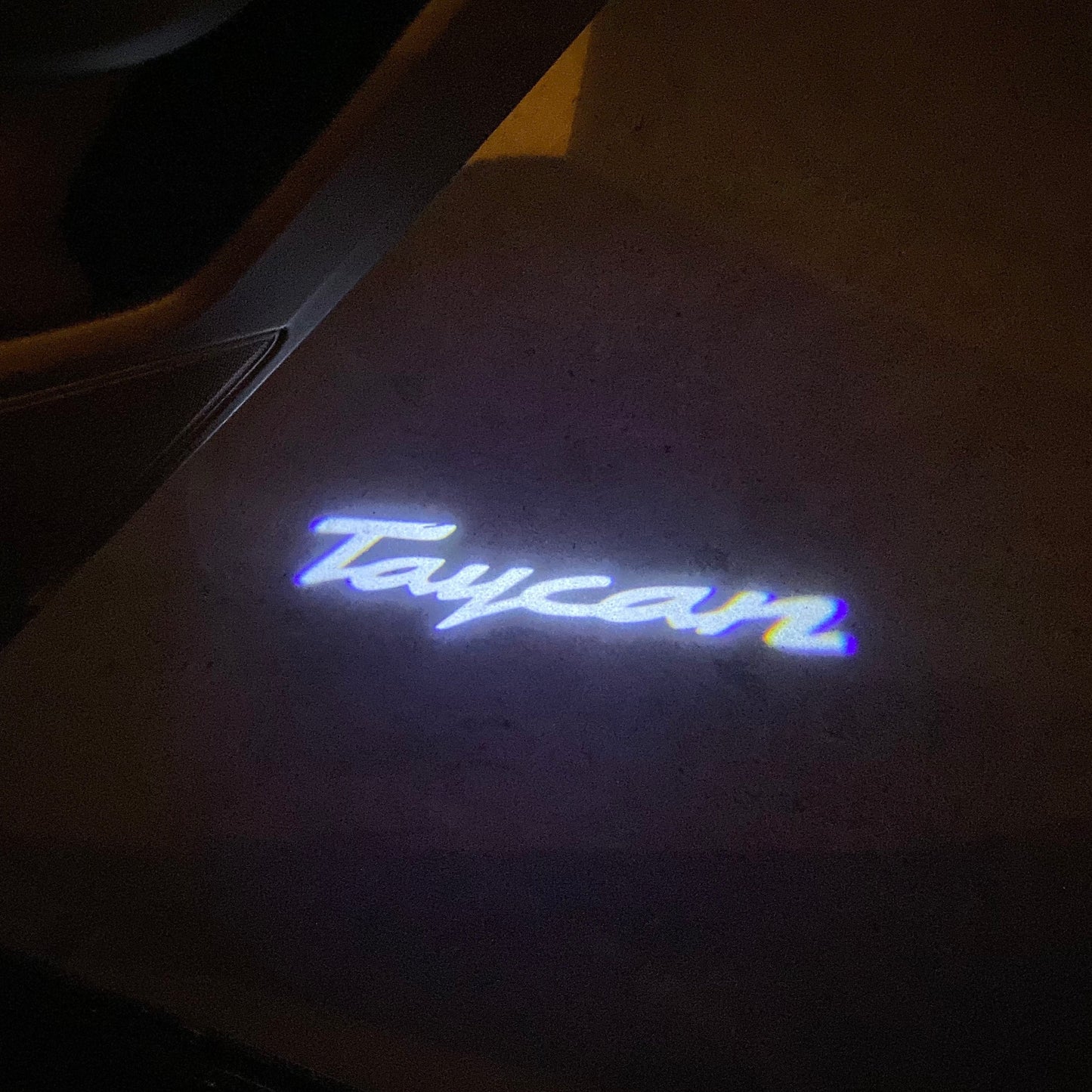 PORSCHE TAYCAN LOGO PROJECTOT LIGHTS Nr.52 (quantity 1 = 2 Logo Film / 2 door lights)