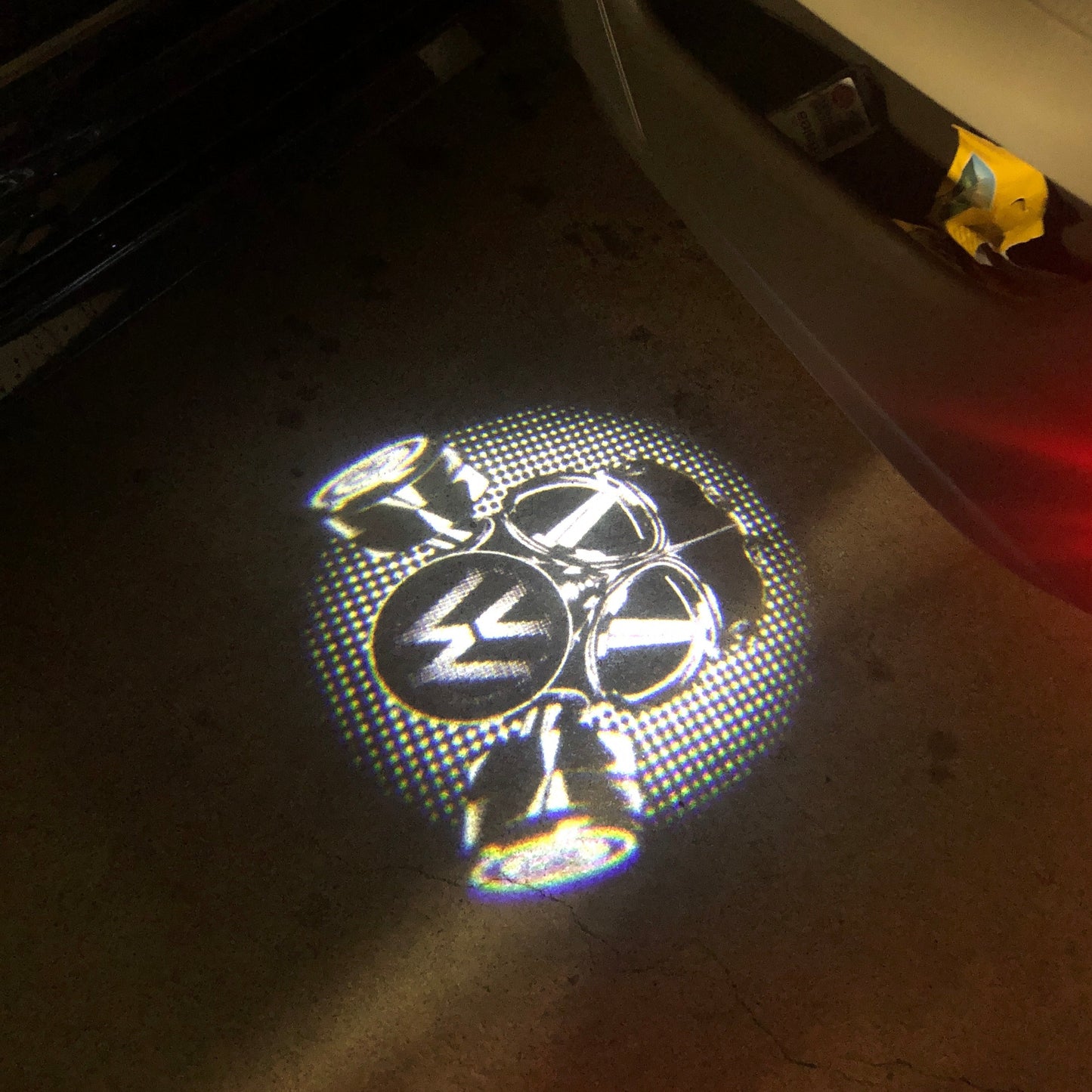 Volkswagen Door lights GAS MASK logo Door lights Nr. 11 (quantity 1 = 2 Logo Films /2 door lights)